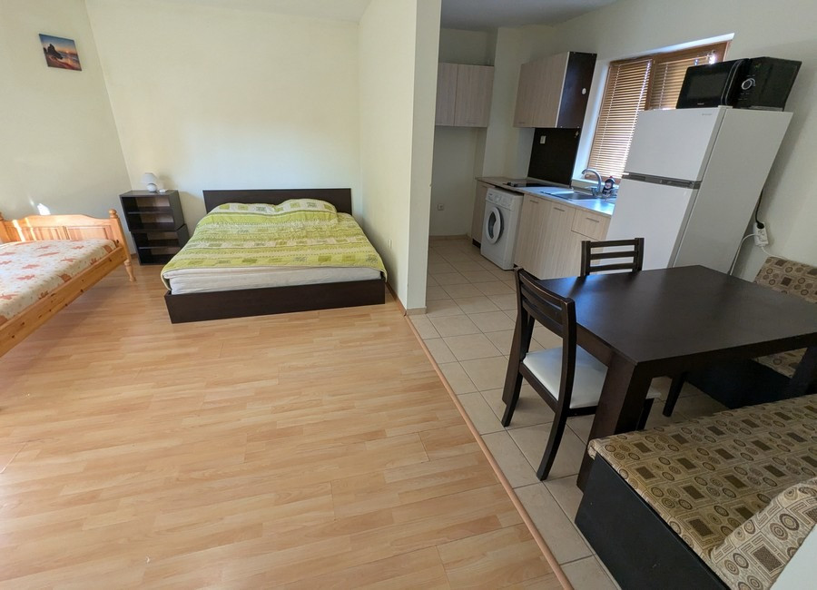 Большая студия в центре г. Бяла (Болгария) в 500 м от моря Киев - изображение 2