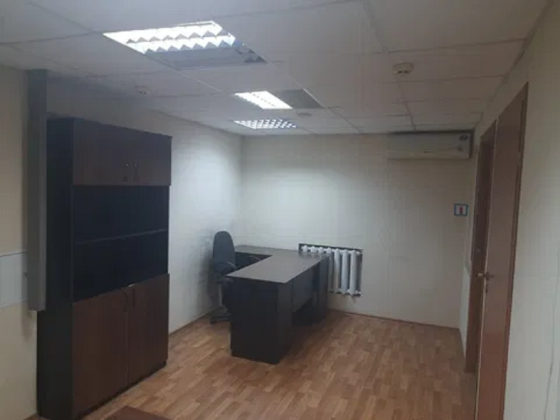 Берестейська метро,вул Табірна 38, підвальне приміщення 50м Київ