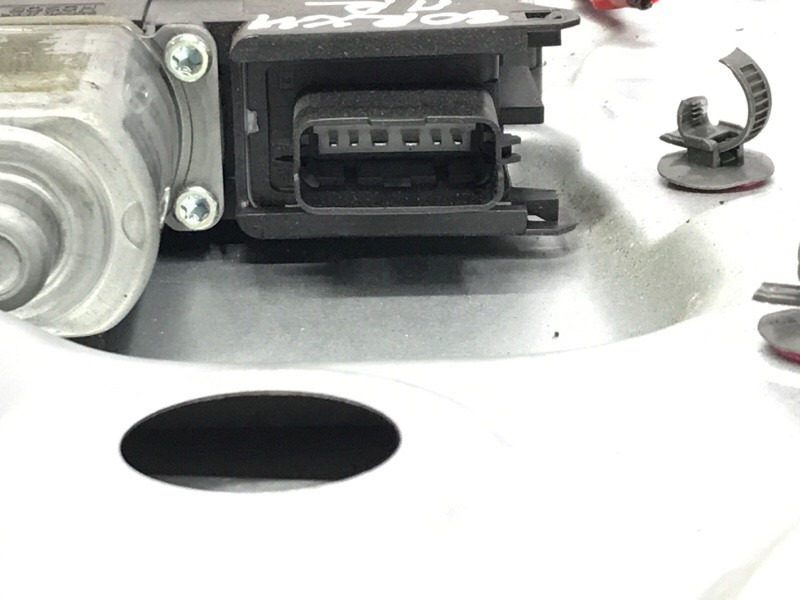 Стеклоподъемник передний правый Kia Sorento 2009-2014 824022P010 (Арт. 54009) Київ - зображення 3