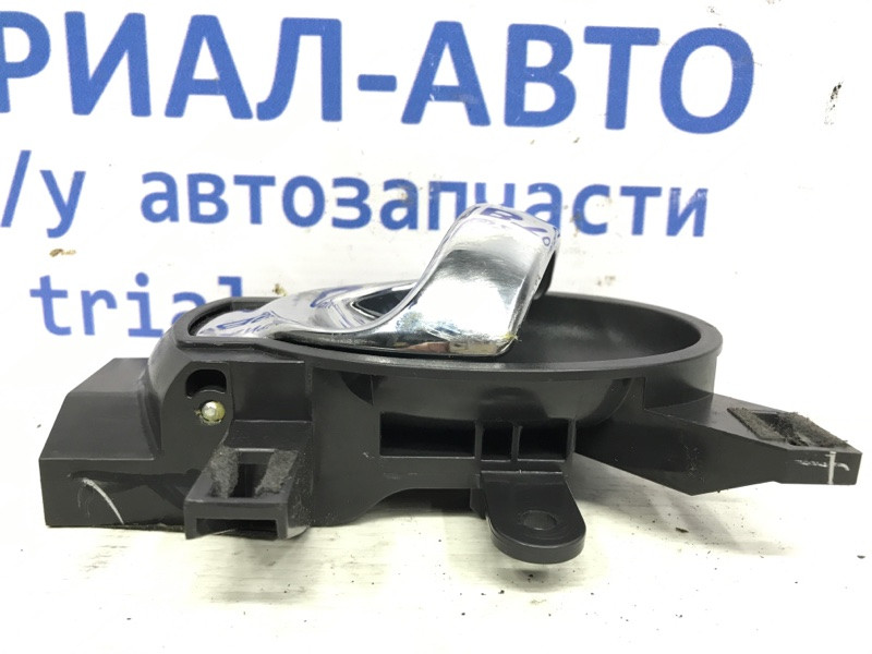 Ручка двери внутренняя левая Nissan Juke F15 1.6 TURBO MR16DDT 2010 (б/у) Киев - изображение 3