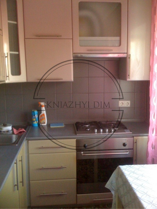 Оренда Двокімнатна квартира біля Ленінградської пл. КОД об'єкту: 1127061 Київ - зображення 1