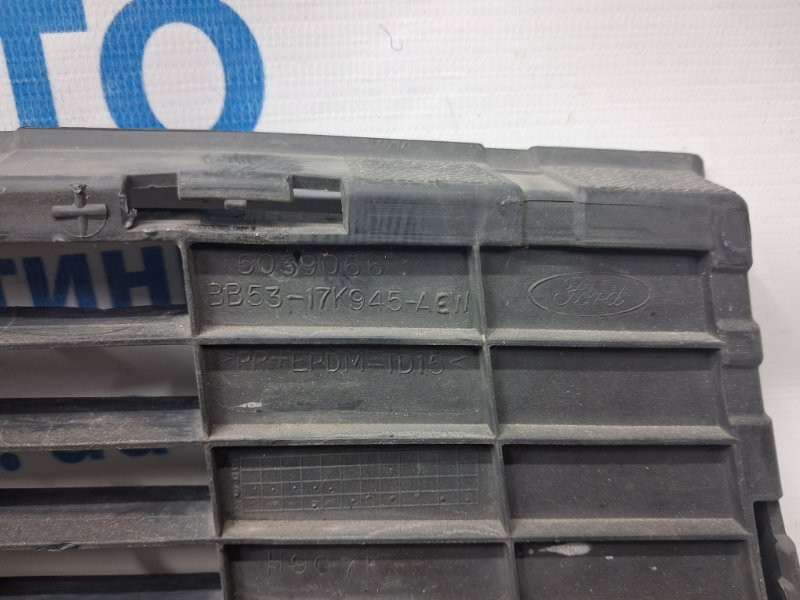 Решетка бампера центральная Ford Explorer 2011-2019 BB5Z-17K945-AA (Арт. 71821) Київ - зображення 2