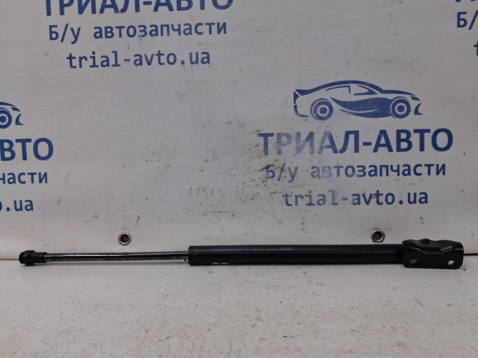 Амортизатор крышки багажника Mitsubishi ASX GA 1.8 DIESEL 4N13 2010 (б/у) Київ - зображення 1