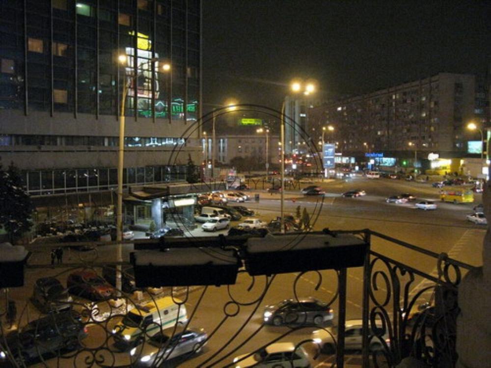 Оренда 5-кімнатної 2-рівневої квартири у царському будинку. Код об'єкта: 11197850 Киев - изображение 2