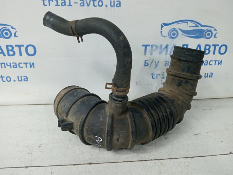 Патрубок воздушного фильтра Mitsubishi Pajero Wagon 4 3.2 ДИЗЕЛЬ 4M41 2006 (б/у) Київ - зображення 1