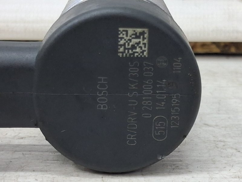 Датчик давления топлива в рейке Hyundai Santa fe DM 2.2 DIESEL D4HB 2012 (б/у) Киев - изображение 4