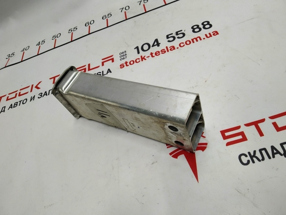 Стакан подрамника переднего NEW не оригинал Tesla model 3 model Y 1109193-00-C Київ - зображення 3