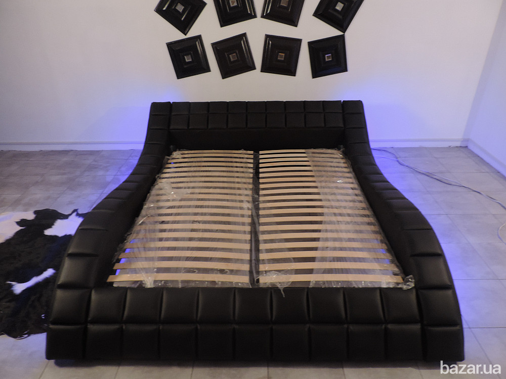 Кожаная двуспальная кровать Alibi с подсветкой. двоспальне ліжко Київ - зображення 6