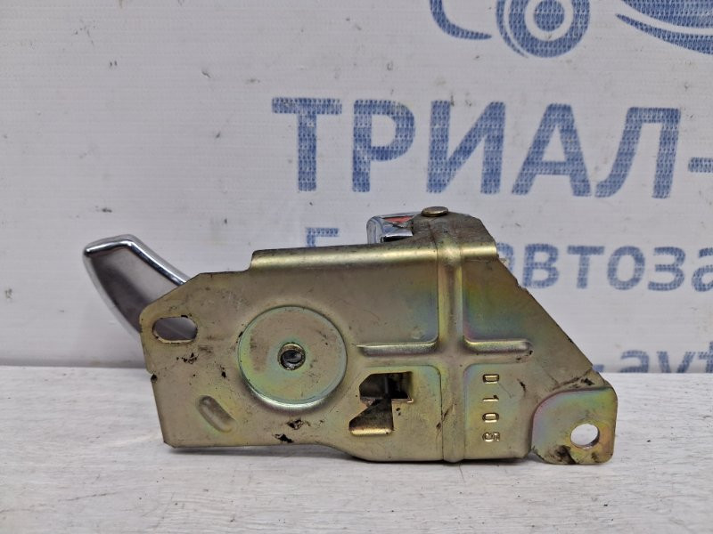 Ручка двери внутренняя левая Kia Sorento BL 2.5 DIESEL D4CB 2002 (б/у) Киев - изображение 3