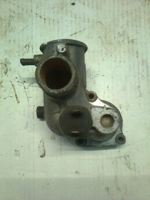 Корпус термостату Ford 81sf-8k572-RА оригінал Винница - изображение 3