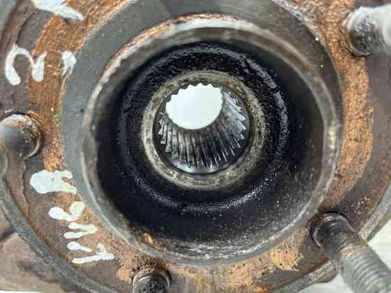 Цапфа задняя правая со ступицей Ford Kuga 2011-2019 2071957 (Арт. 79488) Киев