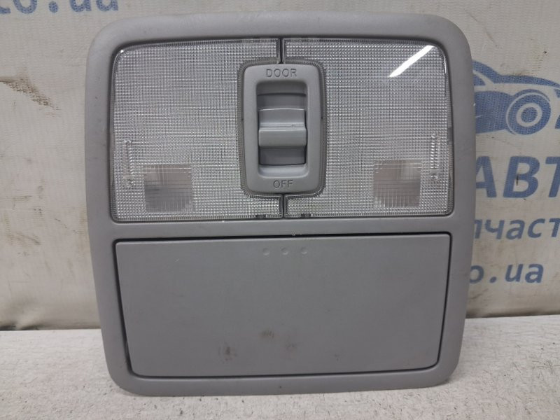 Плафон передний Toyota RAV 4 2005-2016 8126042010 (Арт. 83274) Київ - зображення 1