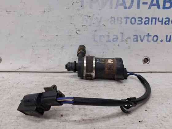Насос омывателя фар Mitsubishi Outlander 2003-2006  (Арт. 67206) Киев