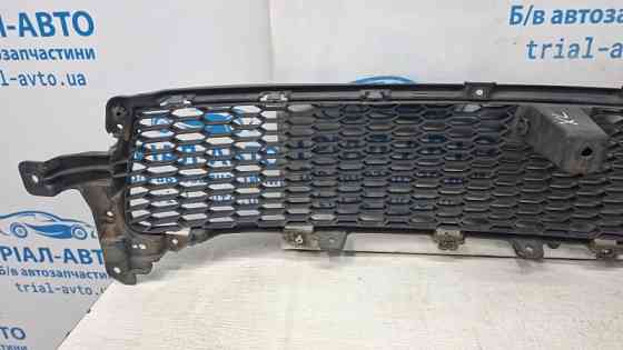 Решетка бампера центральная Mitsubishi Outlander XL 2.2 DIESEL 4HK 2007 (б/у) Київ