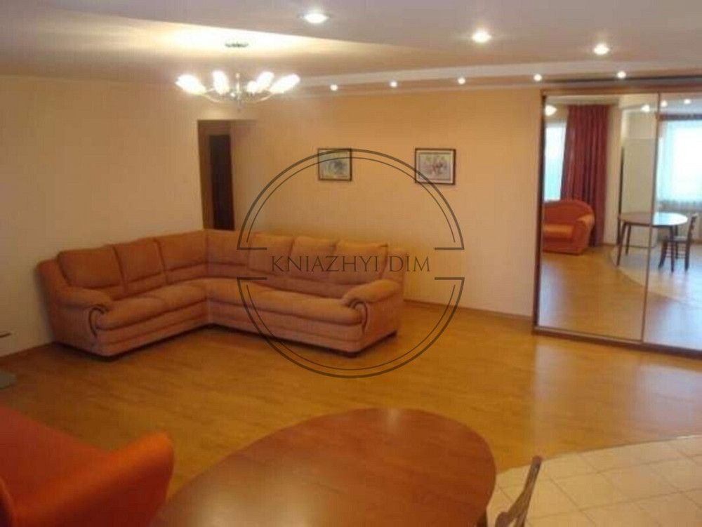 Отличная трехкомнатная студио , М. Харьковская , Код объекта 2198709 Київ - зображення 2