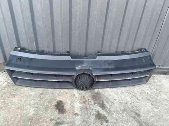 Решетка бампера/радиатора VW Polo 2014-2017 (6R0853653) Ковель