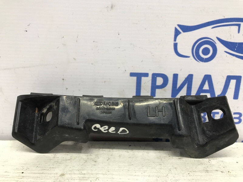 Кронштейн бампера передний левый KIA Ceed 2007-2012 865171H000 (Арт. 49551) Київ - зображення 1