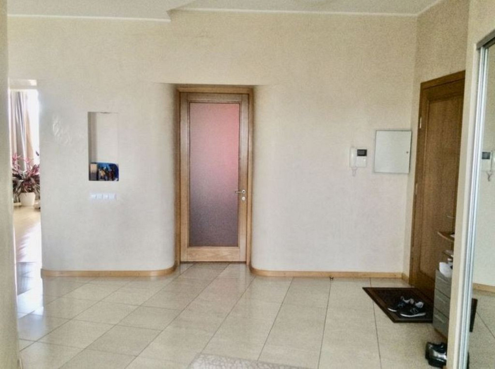 Сдам. 4-к.кв. 7/8, нагорка. пер.Евгена Коновальца Днепр - изображение 1