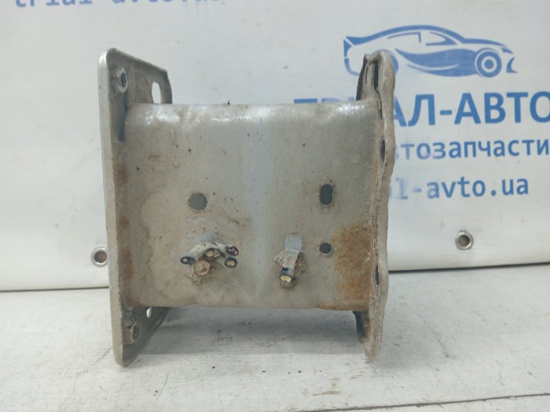 Кронштейн усилителя переднего бампера Hyundai I30 2007-2012 647102L000 (Арт. 61679) Киев - изображение 3