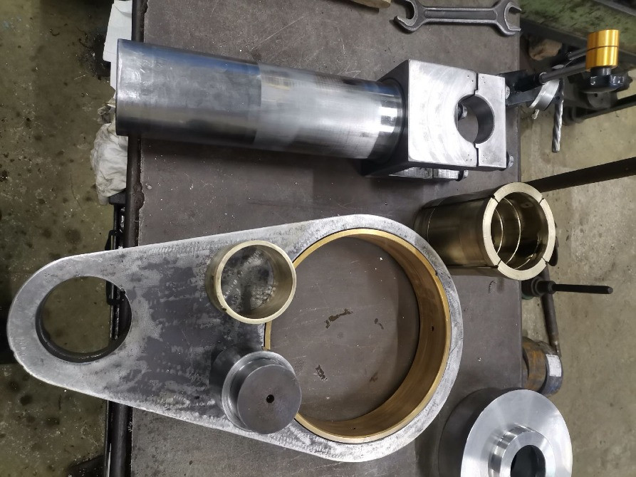 Ремонт и восстановление ударно-механических прессов Wektor и других брендов Житомир - изображение 1