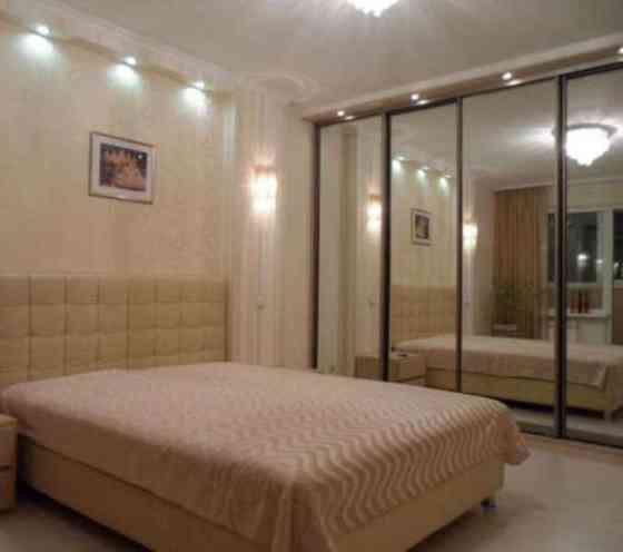 Двокімнатна квартира біля метро Осокорки № 1178439 Київ