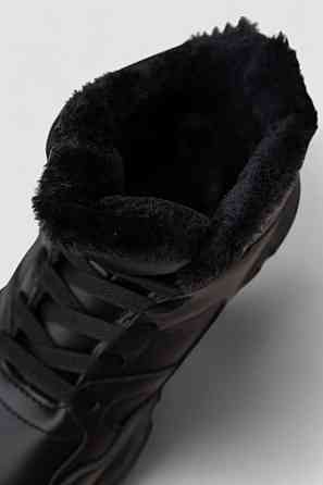 Кросівки жіночі зимові на хутрі | Чорні | Нові | 36-41 р. Одесса