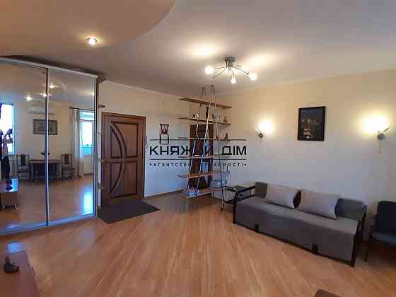 Оренда 2-кімнатної квартири по вул. Івана Світличного Київ