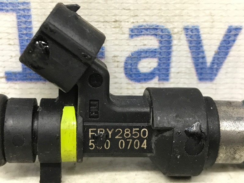 Форсунка топливная Nissan Qashqai J10 2.0 БЕНЗИН MR20DE 2006 (б/у) Киев - изображение 2