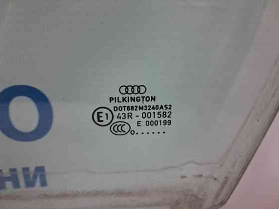 Стекло двери переднее левое (б/у) Київ
