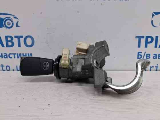 Замок зажигания Toyota Avensis 2009-2018 4502002281 (Арт. 70857) Київ