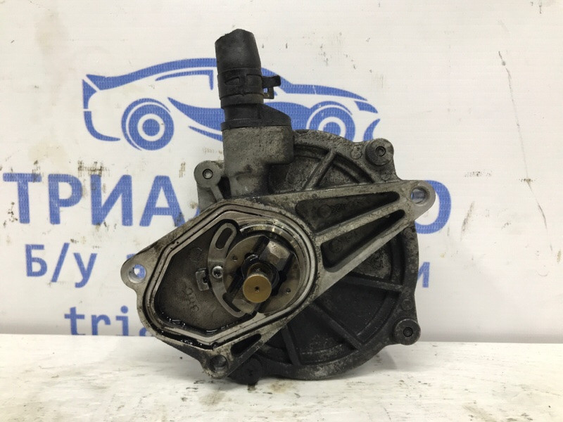 Насос вакуумный Kia Sportage SL 1.7 DIESEL D4FD 2010 (б/у) Киев - изображение 1