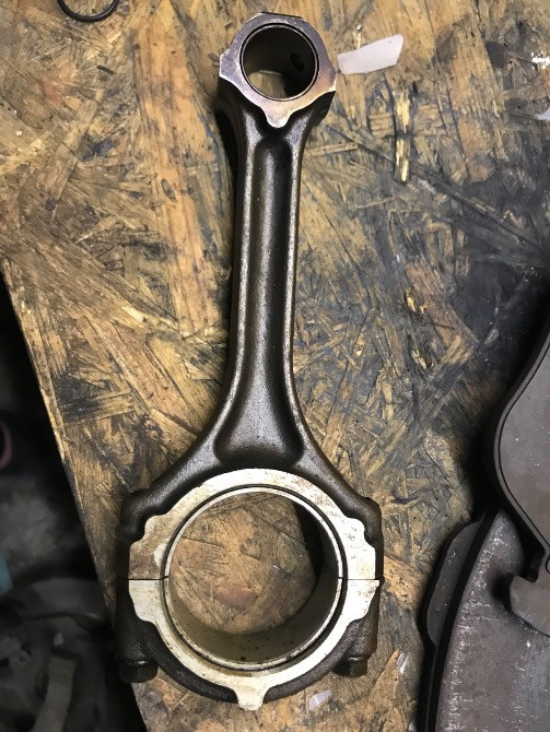 Бу шатун на двигатель Renault F4P, F4R, F3R 7701468914 Laguna Megane Scenic Кропивницький - зображення 1