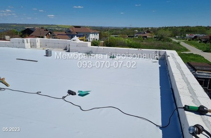 Продаж та укладання ПВХ мембрани для гідроізоляції та плоских дахів Кременчуг - изображение 2