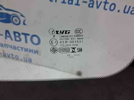 Стекло лобовое Toyota Avensis T25 2.2 DIESEL 2ADFTV 2002 (б/у) Киев