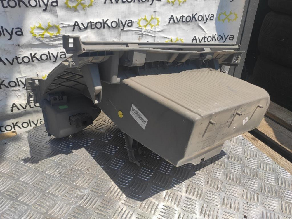 Бардачок Renault Kangoo 2008-2016 (8200451645) Ковель - изображение 3