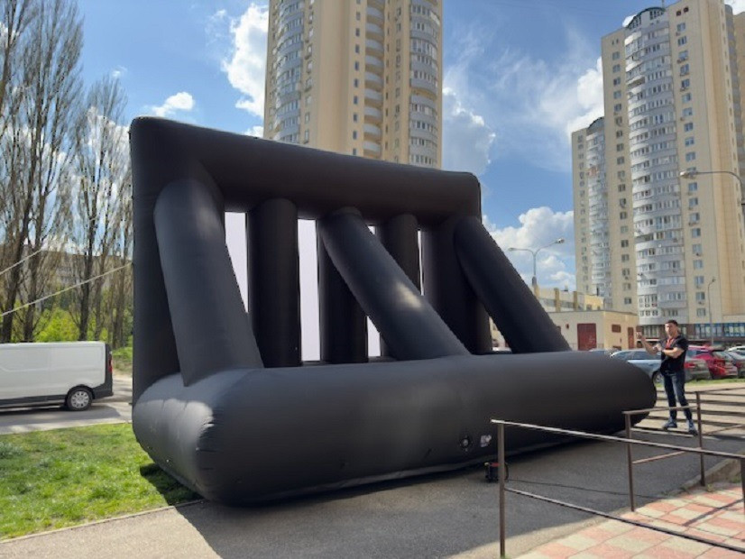 Экран надувной для уличного кинотеатра Київ - зображення 3