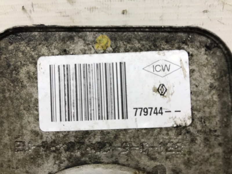 Радиатор масляный ДВС (теплообменник) Renault Megane 3 1.5 DIESEL K9K 2008 (б/у) Київ - зображення 5