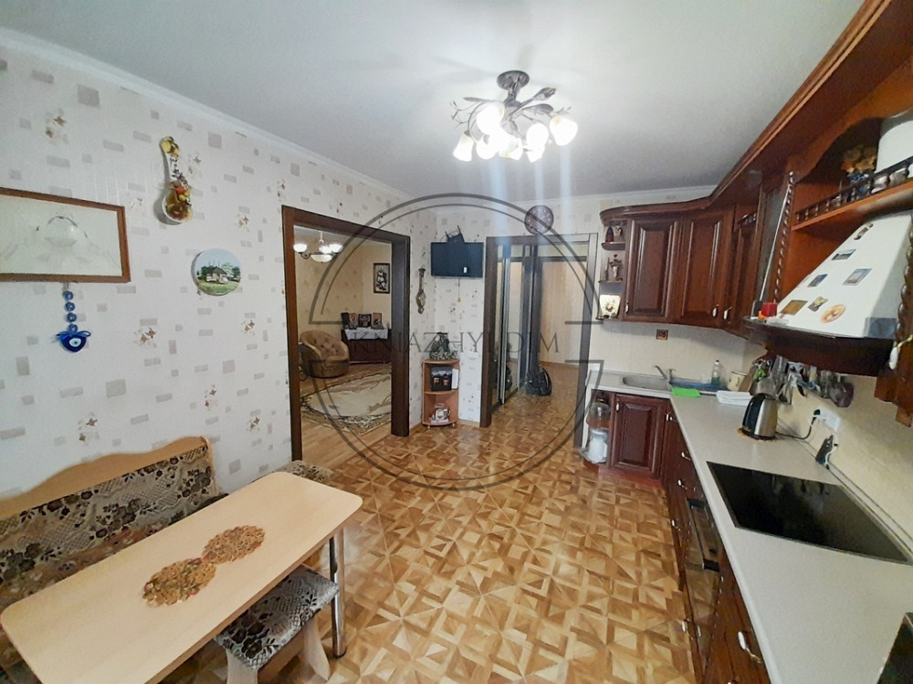 Продаж 3-кімнатна роздільна квартира на Позняках, метро Осокорки, Позняки. № 21141745 Киев - изображение 8