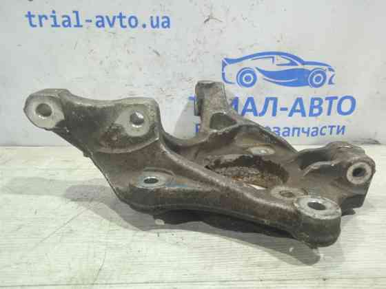 Кулак поворотный правый без ступицы Chevrolet Cruze J300 2009 (б/у) Киев