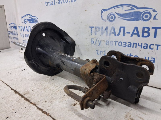 Амортизатор передний левый Mitsubishi ASX GA 1.8 DIESEL 4N13 2010 (б/у) Київ - зображення 3
