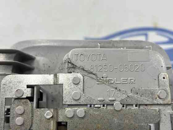 Плафон задний Toyota Avensis 2002-2010 8125005021B0 (Арт. 81689) Київ