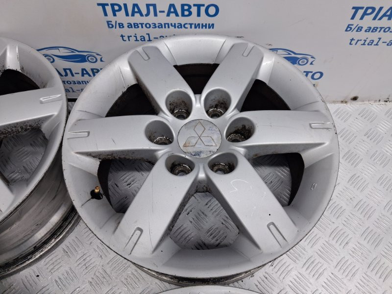 Диски титан комплект R17 Mitsubishi Pajero Wagon 1999-2006 MN125546 (Арт. 70840) Київ - зображення 1