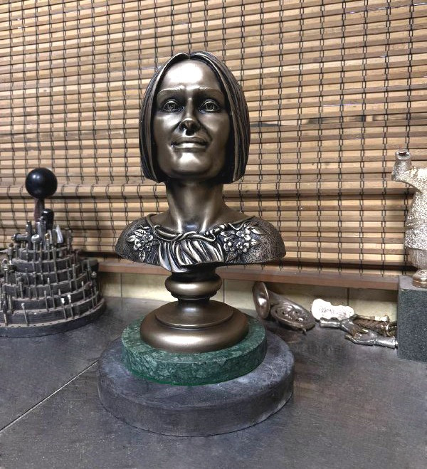 Ексклюзивні бронзові бюсти на замовлення Київ - зображення 5