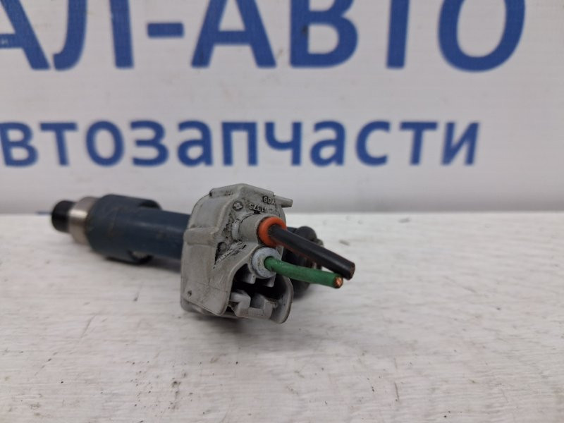 Форсунка топливная Toyota Prado J120 4.0 1GR-FE 2002 (б/у) Киев - изображение 2