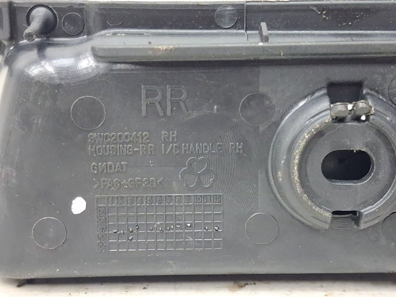 Ручка двери внутренняя правая Chevrolet Captiva C140 2.2 DIESEL Z22D1 2006 (б/у) Київ - зображення 4