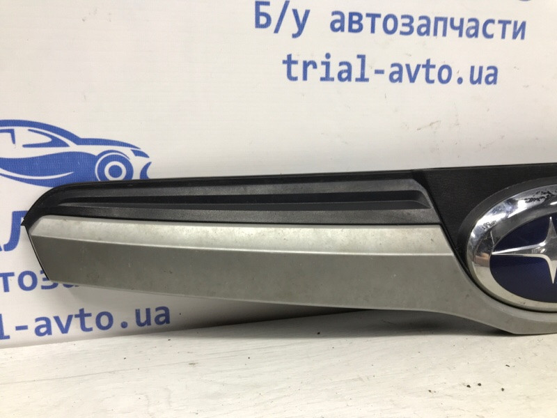 Решетка радиатора Subaru Forester SJ 2.0 DIESEL EE20Z 2012 (б/у) Київ - зображення 2