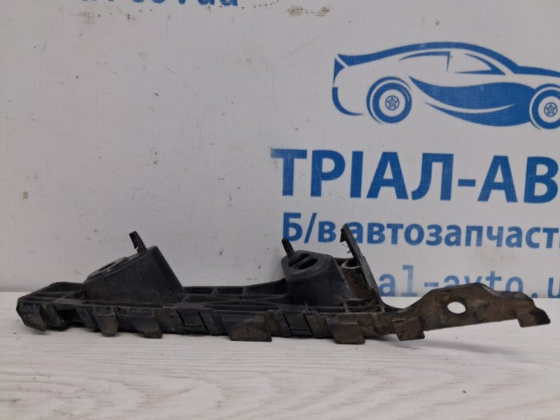 Кронштейн бампера передний левый Mazda 3 BM 2.2 DIESEL 2013 (б/у) Київ - зображення 2