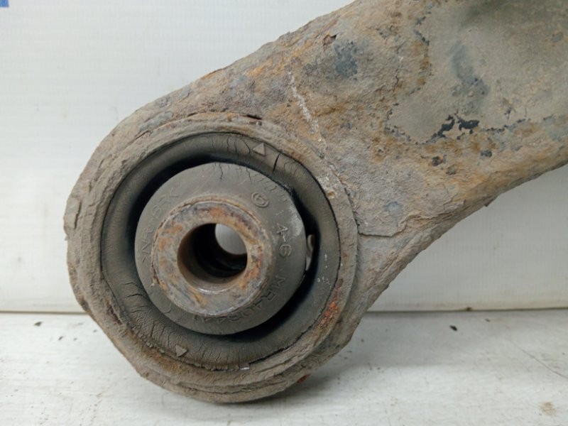 Рычаг левый Mitsubishi Lancer 9 1.6 БЕНЗИН 4G18 2003 перед. (б/у) Киев - изображение 2