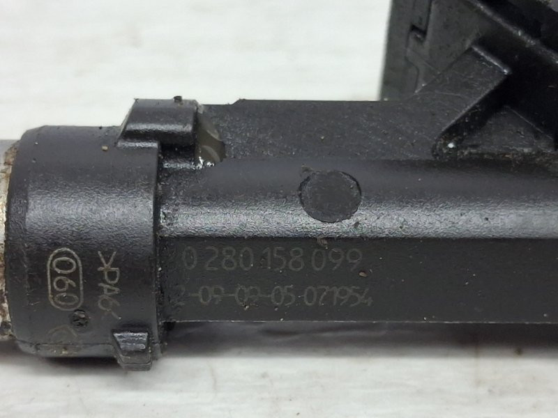 Форсунка топливная Chevrolet Captiva C100 2.4 БЕНЗИН Z24SED 2006 (б/у) Киев - изображение 3