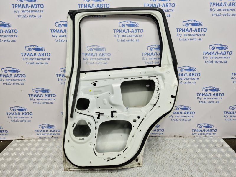 Дверь задняя правая Mitsubishi Outlander XL 2.2 DIESEL 4N14 2007 (б/у) Киев - изображение 9